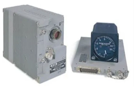 CE ARINC 429 Altimètre d'avion Boeing Airbus Embraer Bombardier