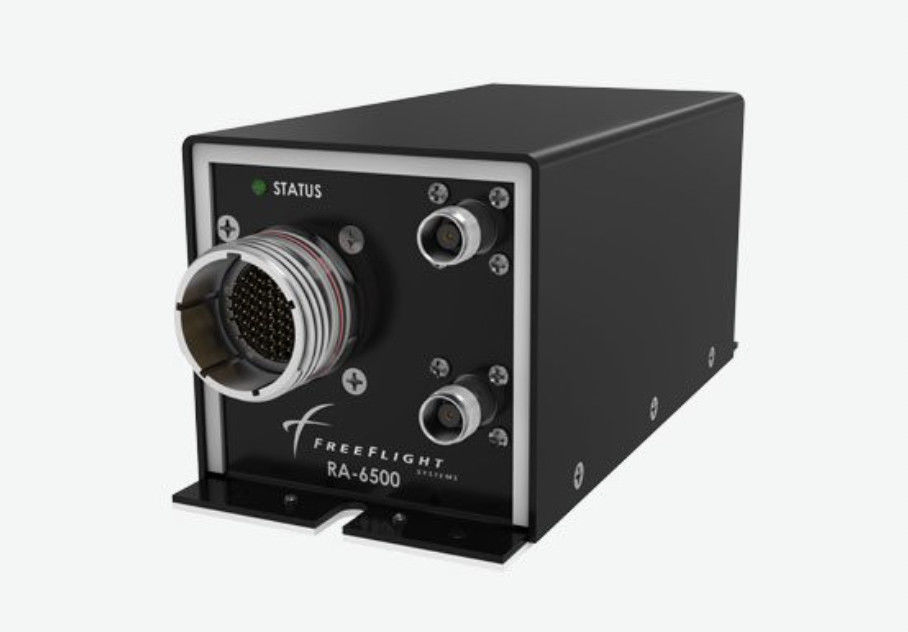 Boeing 787 5g et Altimètre radio 4,2-4,4 GHz ARINC 429 Interface